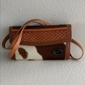 Sam Robert’s Cow Hide Leather Leather Crossbody Bag / Wallet